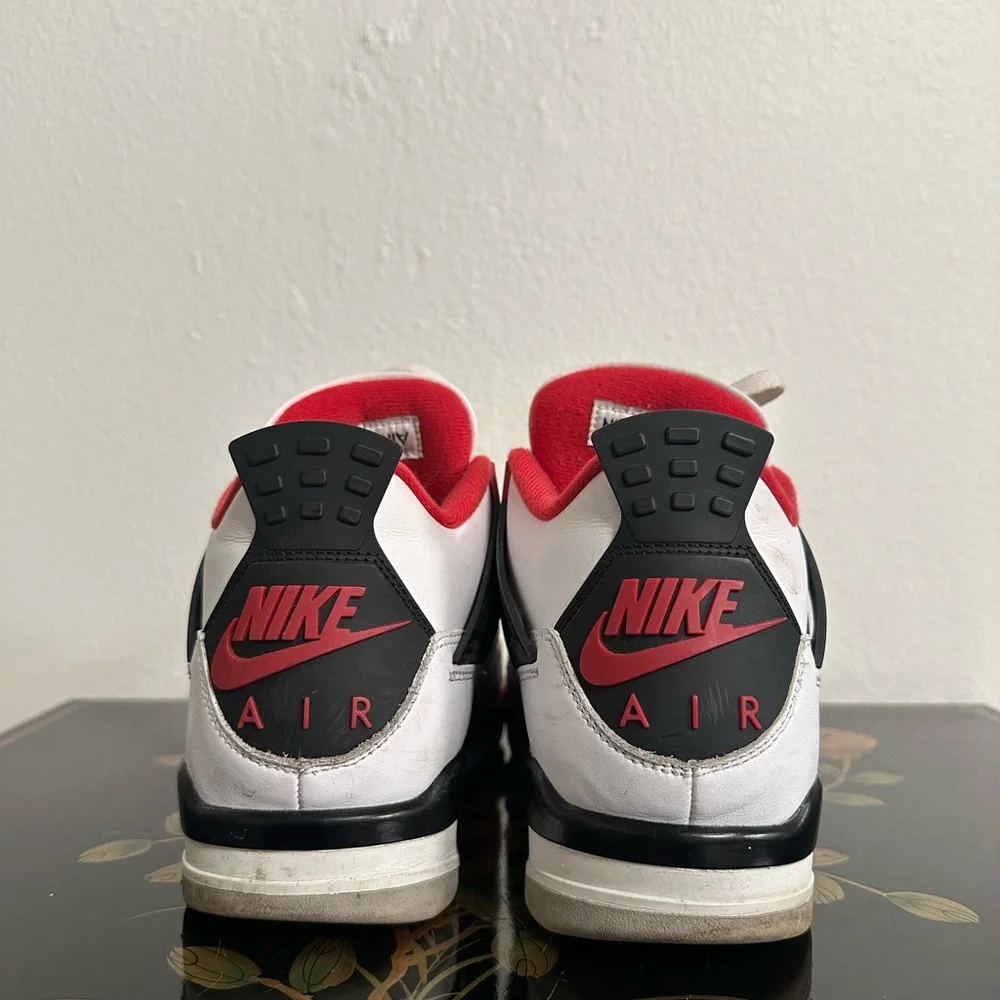 Jordan fire red 4 - Picture 4 of 6